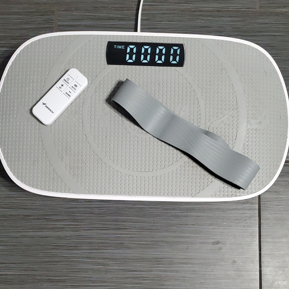 Merach Mini Vibration Plate - Picture 3 of 5